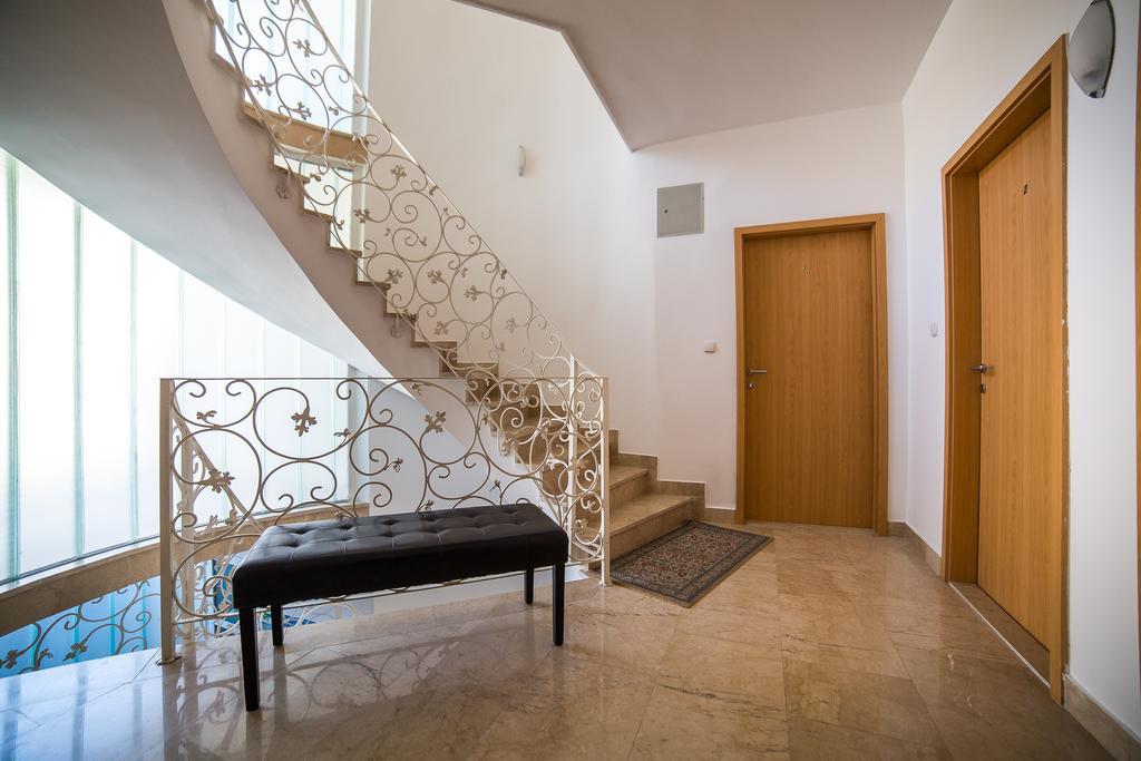 Holiday Home White House Podstrana Exterior foto